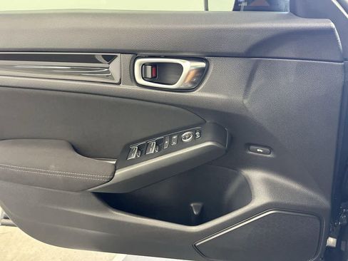 Used 2023 Honda Civic EX image 16