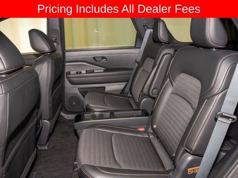 Certified 2024 Nissan Pathfinder Rock Creek AWD/4WD image 9
