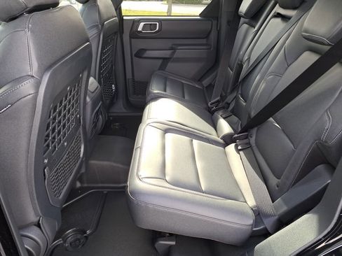 New 2026 Ford Bronco Badlands image 13