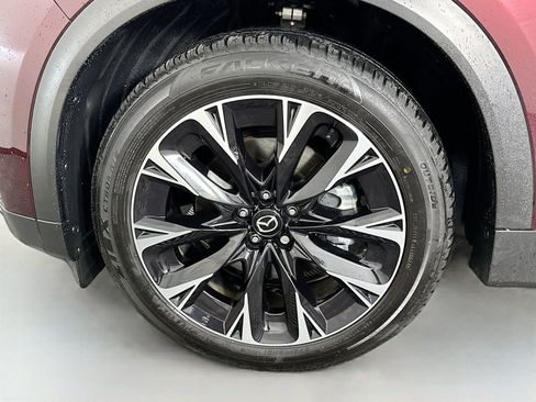 Certified 2024 MAZDA CX-90 Plug-In Hybrid w/ Premium Plus AWD/4WD image 34