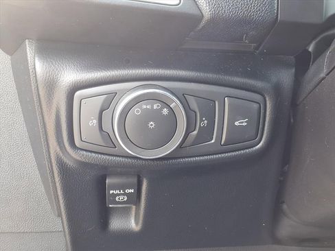 Used 2018 Lincoln MKX Select w/ Select Plus Package image 21