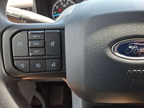Used 2025 Ford F250 XLT w/ Snow Plow Prep Package AWD/4WD image 20