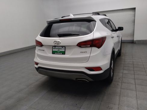 Used 2018 Hyundai Santa Fe Sport w/ 2.4L Value Package 02 FWD image 9
