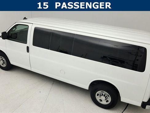 Used 2018 Chevrolet Express 3500 LT w/ LT Preferred Equipment Group image 31