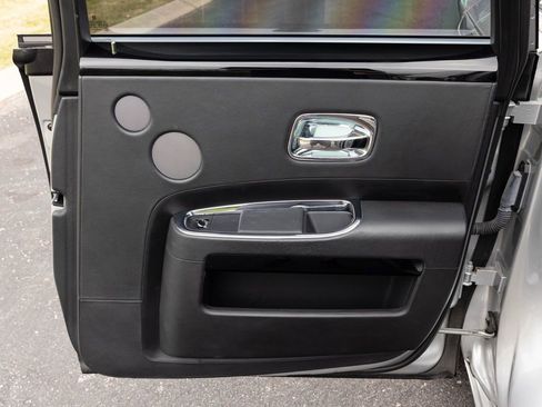 Used 2013 Rolls-Royce Ghost image 65