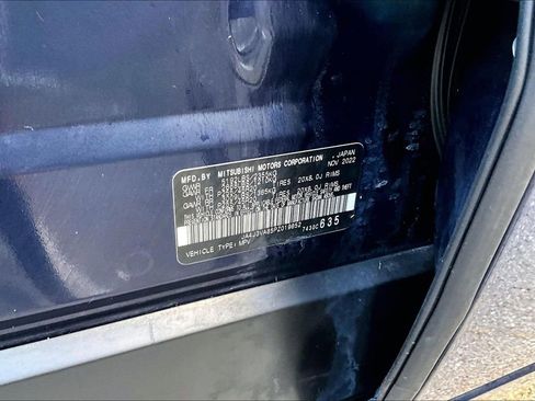 Used 2023 Mitsubishi Outlander SEL FWD image 30