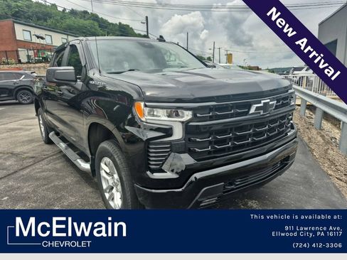 Used 2022 Chevrolet Silverado 1500 RST AWD/4WD image 1