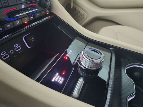 New 2025 Jeep Grand Cherokee L Limited w/ Trailer Tow Package image 29