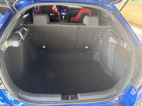 Used 2019 Honda Civic Type R image 4
