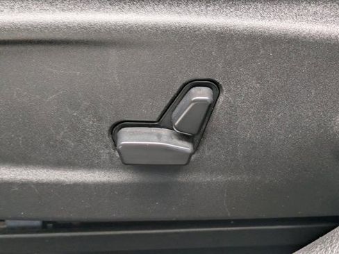 Used 2023 Dodge Charger SXT image 16