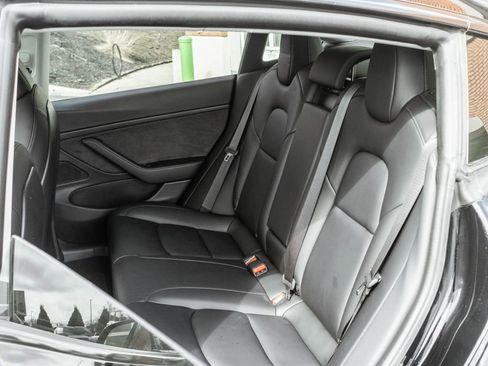 Used 2020 Tesla Model 3 Long Range AWD/4WD image 26