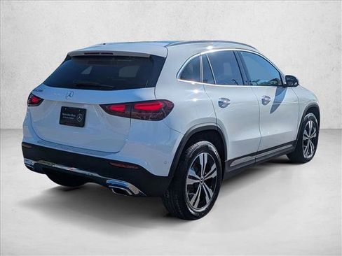 New 2026 Mercedes-Benz GLA 250 image 2