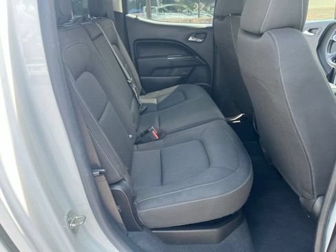 Used 2021 Chevrolet Colorado LT AWD/4WD image 29