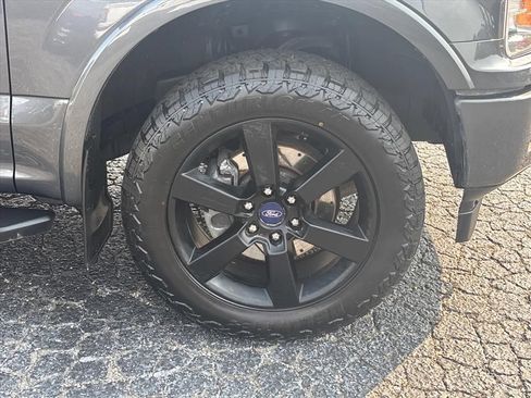 Used 2020 Ford F150 XLT w/ Equipment Group 302A Luxury AWD/4WD image 10