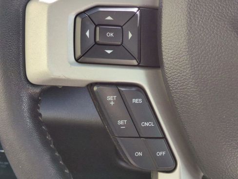 Used 2019 Ford F150 Lariat RWD image 20