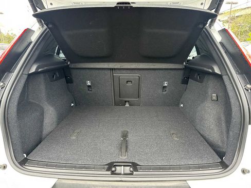 Certified 2023 Volvo XC40 Recharge Ultimate w/ Protection Package Premier AWD/4WD image 15