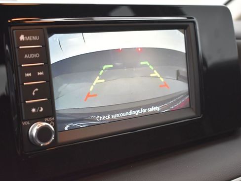 Used 2025 Nissan Kicks S image 30