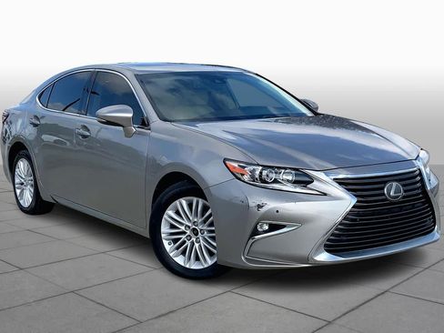 Used 2016 Lexus ES 350 image 2