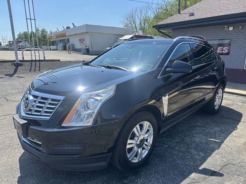 Used 2014 Cadillac SRX Luxury w/ Driver Awareness Package FWD image 8