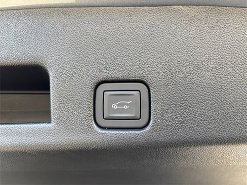 New 2026 Chevrolet Traverse Z71 w/ Enhanced Driving Package image 36