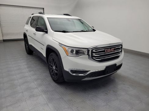 Used 2018 GMC Acadia SLT image 13