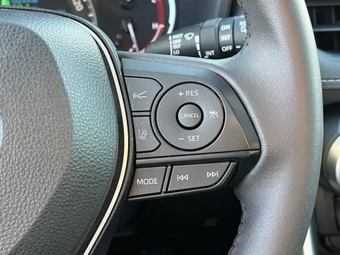 Used 2024 Toyota RAV4 XLE Premium image 16