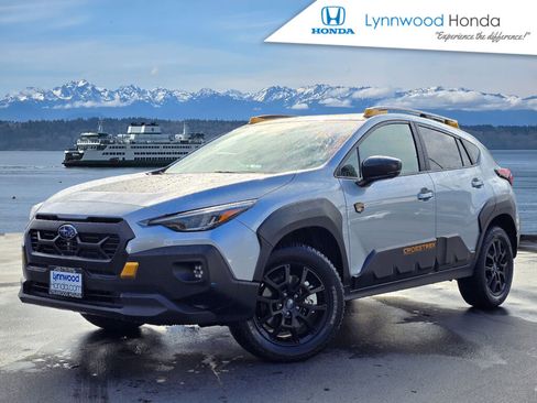 Used 2024 Subaru Crosstrek 2.5i Wilderness w/ Crosstrek Mirror Package image 1