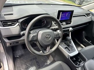 Used 2024 Toyota RAV4 LE FWD video 2