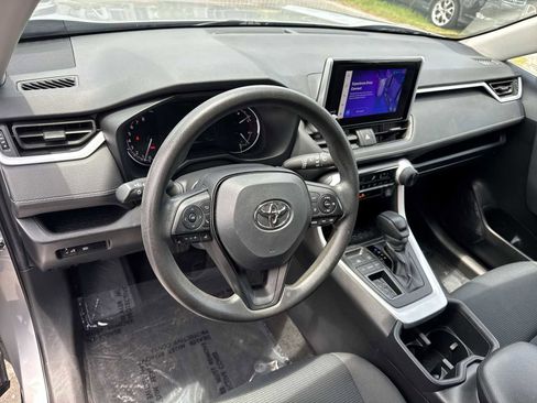 Used 2024 Toyota RAV4 LE FWD image 2