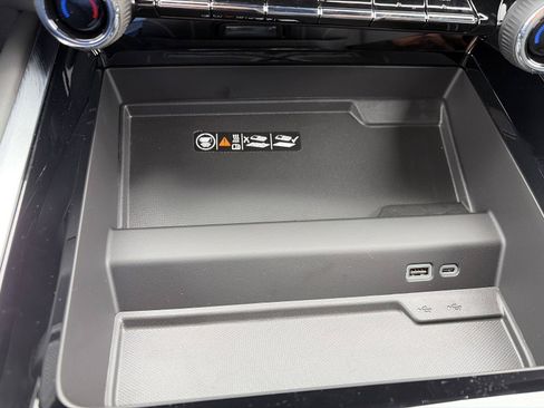 New 2026 Chevrolet Tahoe Premier AWD/4WD image 33