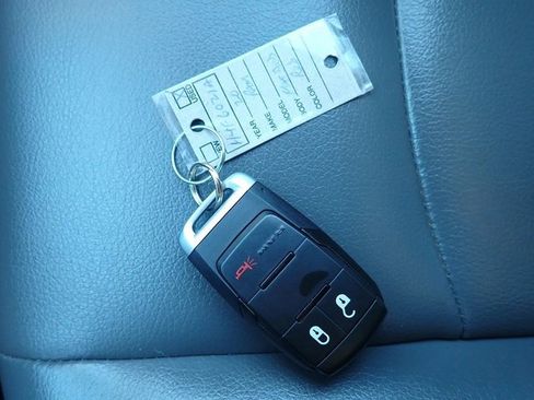 Used 2020 RAM 3500 Tradesman w/ Chrome Appearance Group image 30