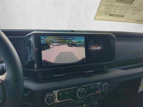 New 2026 Jeep Gladiator Mojave AWD/4WD image 8