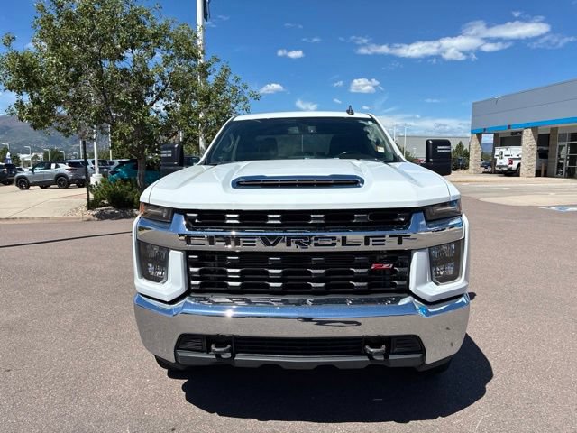 Used 2023 Chevrolet Silverado 2500 LT AWD/4WD image 2