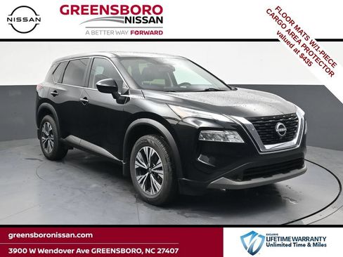 Used 2023 Nissan Rogue SV FWD image 1