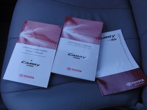 Used 2009 Toyota Camry Hybrid image 22