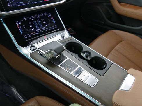 Used 2024 Audi A7 Prestige image 12