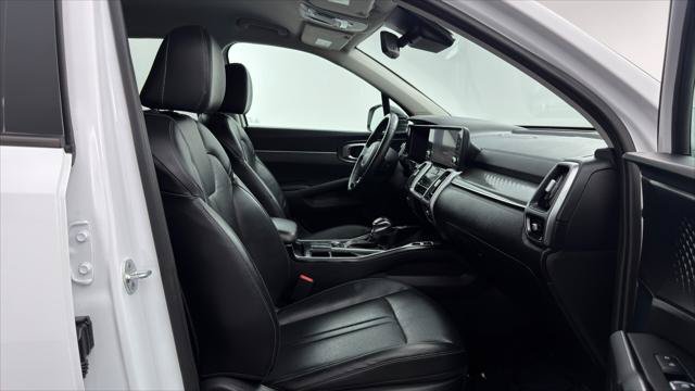 Used 2022 Kia Sorento S FWD image 21
