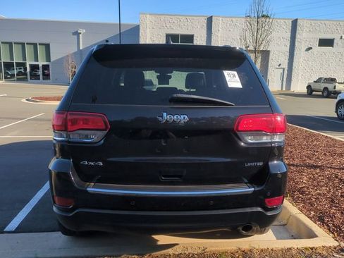 Used 2021 Jeep Grand Cherokee Limited AWD/4WD image 12