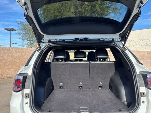 Used 2025 Jeep Compass Trailhawk image 30