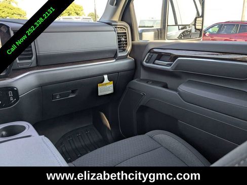 New 2025 GMC Sierra 2500 SLE w/ SLE Value Package; image 18