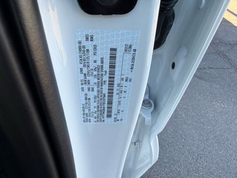 New 2026 Ford F250 XL w/ XL Chrome Package image 17