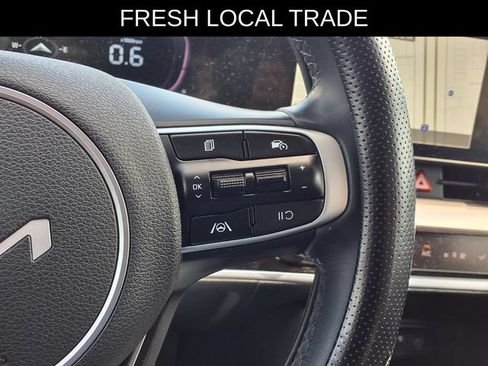 Used 2025 Kia Sportage EX FWD image 23