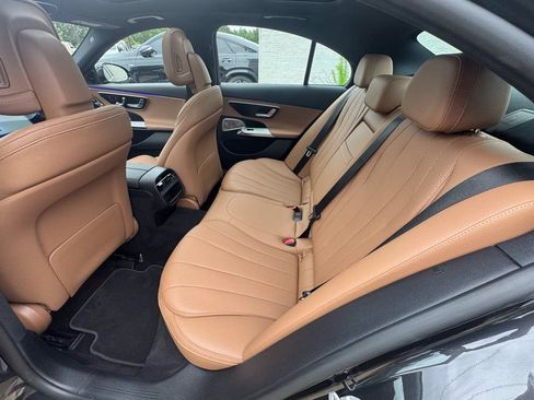 Used 2025 Mercedes-Benz E 350 Sedan w/ Multicontour Seating Package image 8