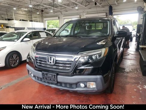 Used 2019 Honda Ridgeline RTL-T image 2