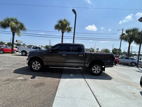 Used 2019 Ford F150 XLT w/ Equipment Group 302A Luxury AWD/4WD image 5