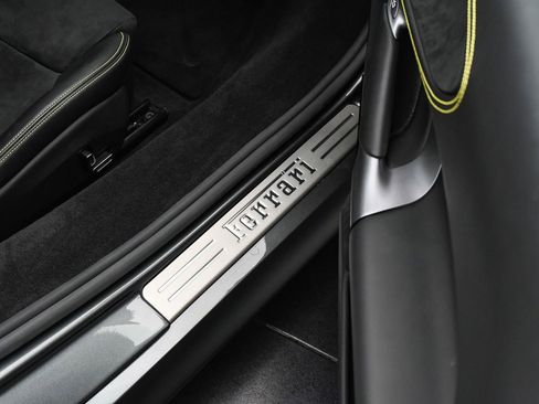 Used 2022 Ferrari SF90 Stradale image 53