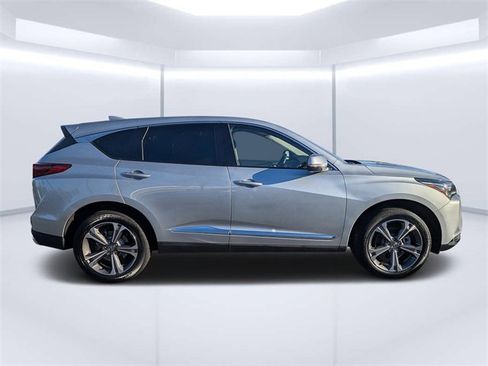 Certified 2025 Acura RDX w/ Technology Package image 2
