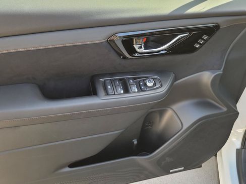 New 2026 Subaru Forester Touring AWD/4WD image 4