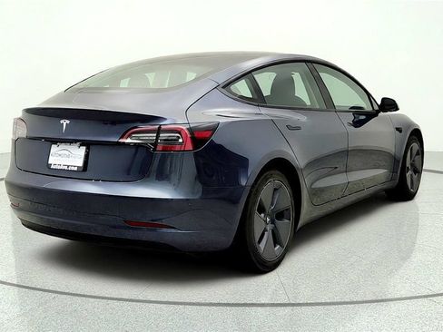 Used 2023 Tesla Model 3 Standard Range RWD image 5