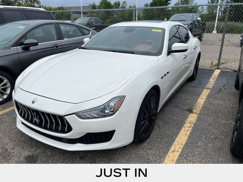 Used 2018 Maserati Ghibli S Q4 AWD/4WD image 1